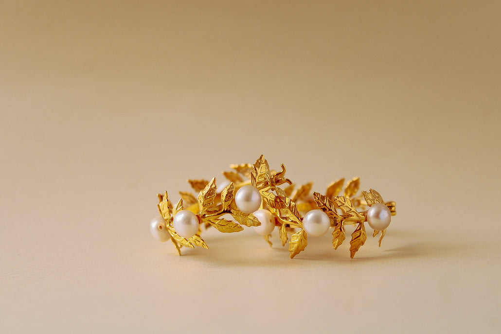 Ring Blade with Pearls