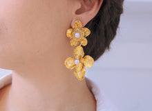 Load image into Gallery viewer, Cesia Earring
